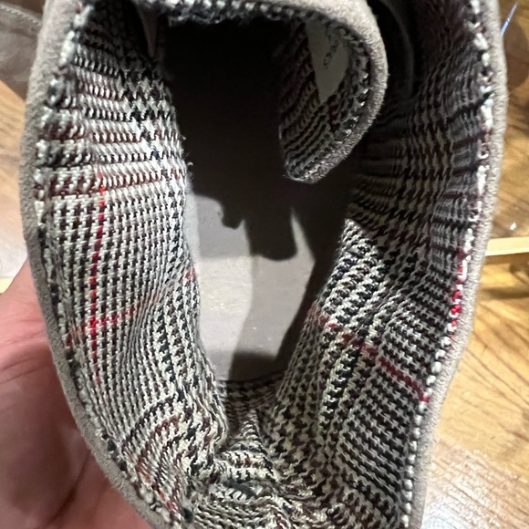 Route 66 Tan Brown Ankle Booties Lace Up Wedge Heel Size 8. In good condition - Picture 8 of 9